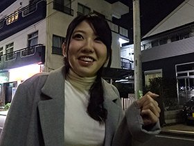 素人ナンパでセンズリ鑑賞2 見るだけでいいんです!だからちょっと僕のチ●ポ見てもらえませんか? サンプル動画サムネイル